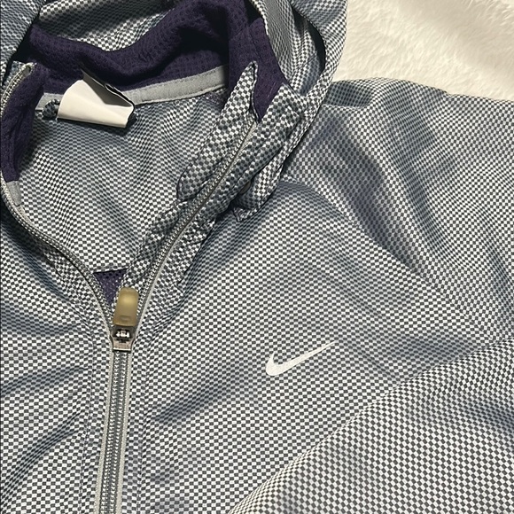Nike Gray and Purple Ski Jacket with Hood - Picture 2 of 9